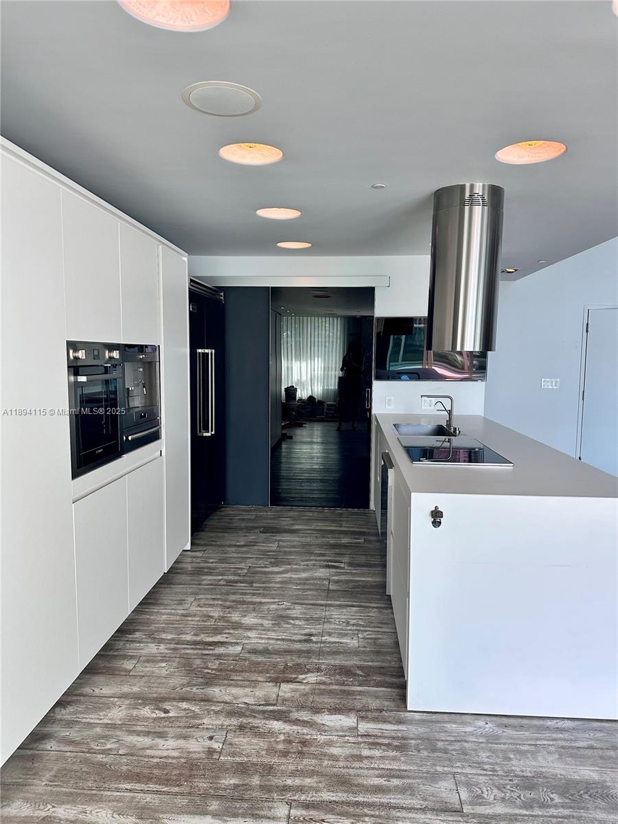 PARC LOFTS CONDO - Residential Lease