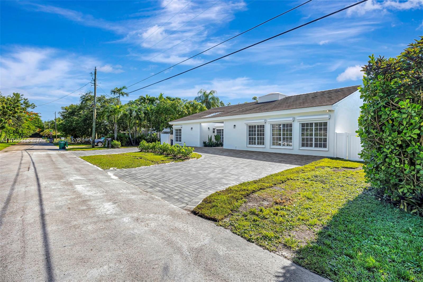 PALM MIAMI AMD - Residential