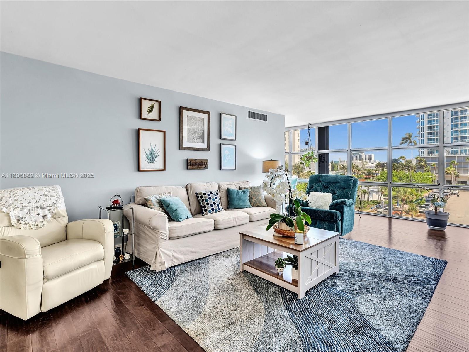MAR DEL PLATA CONDO - Residential