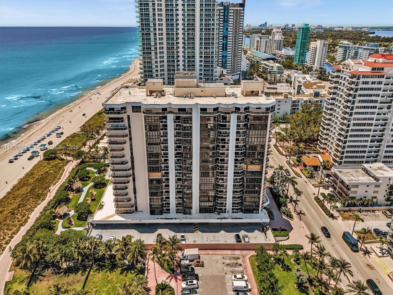 MAR DEL PLATA CONDO - Residential
