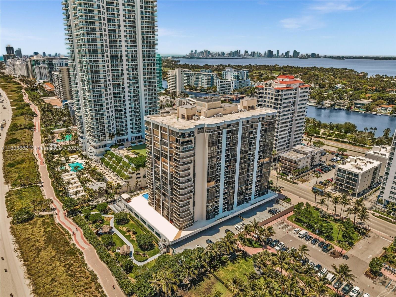 MAR DEL PLATA CONDO - Residential