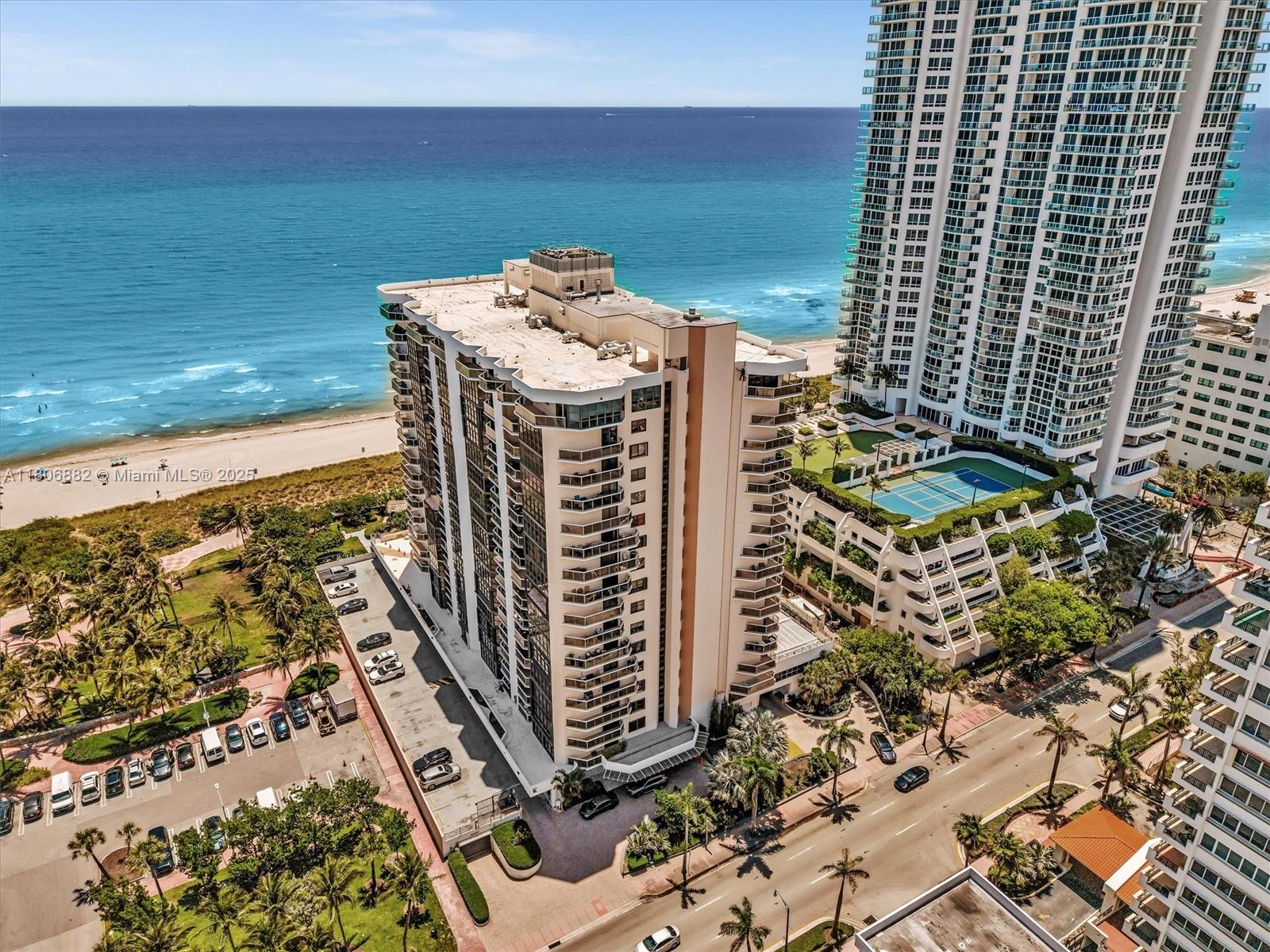 MAR DEL PLATA CONDO - Residential