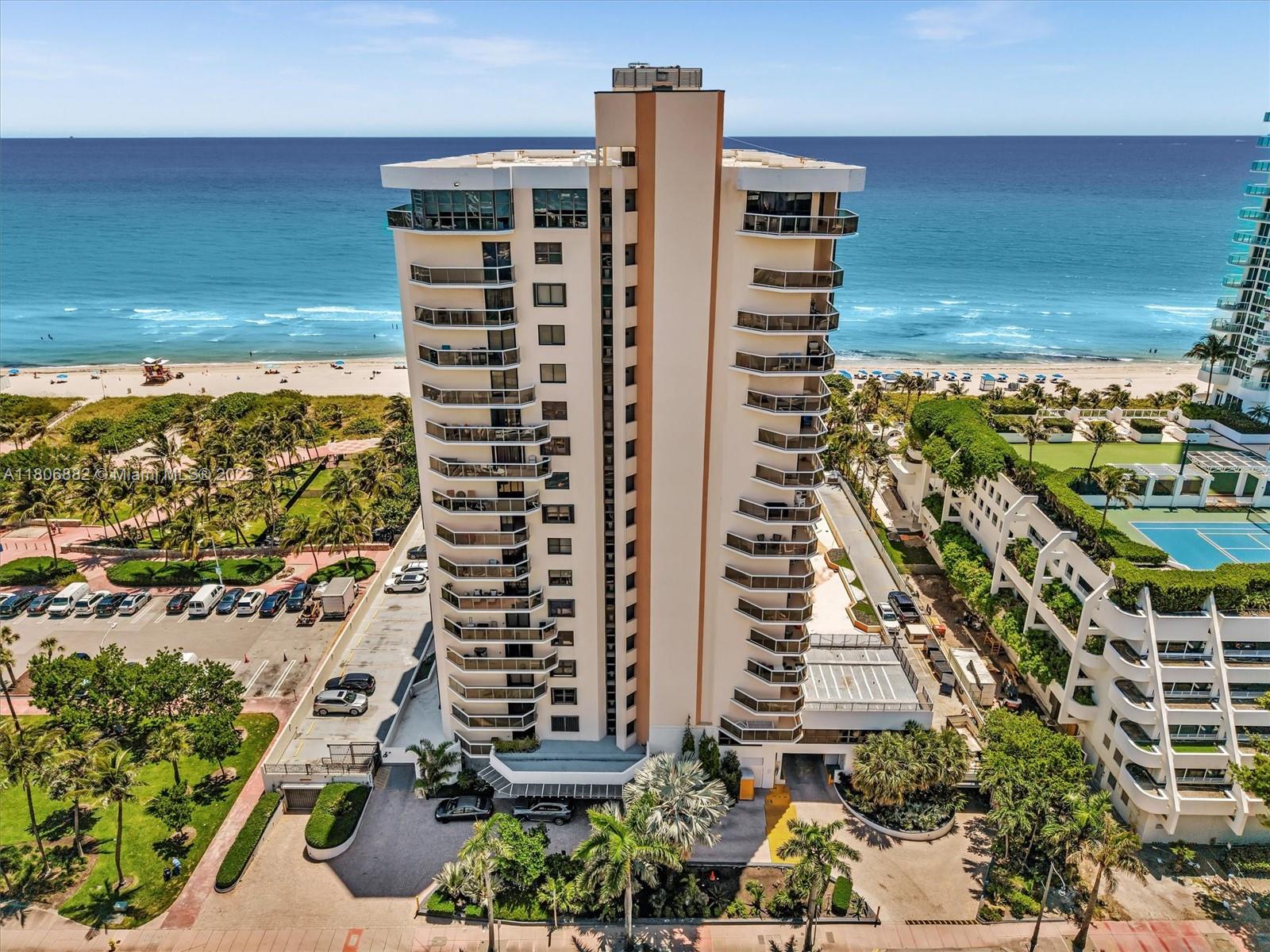 MAR DEL PLATA CONDO - Residential