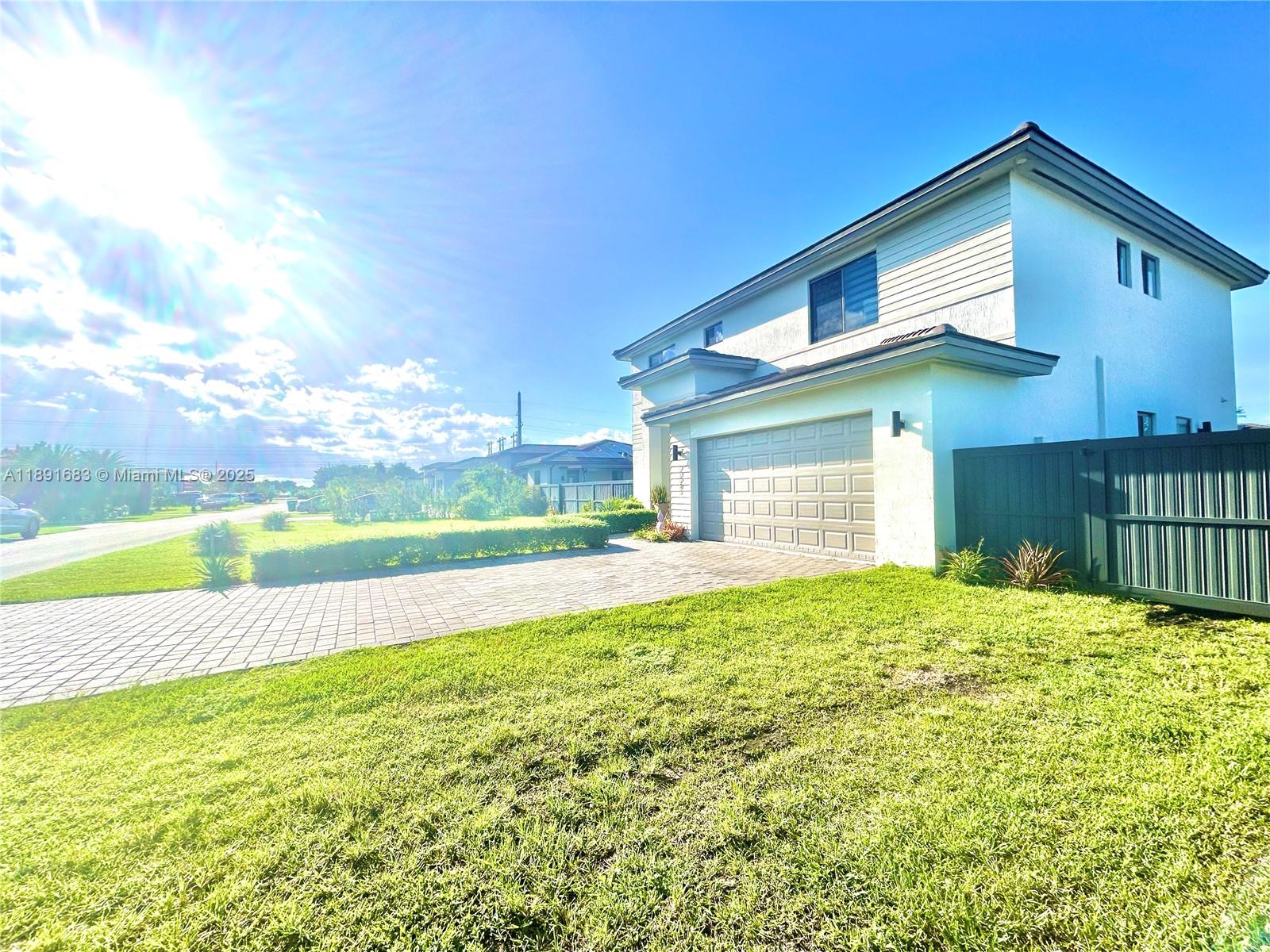 SOUTHERN COVE - Residential Lease