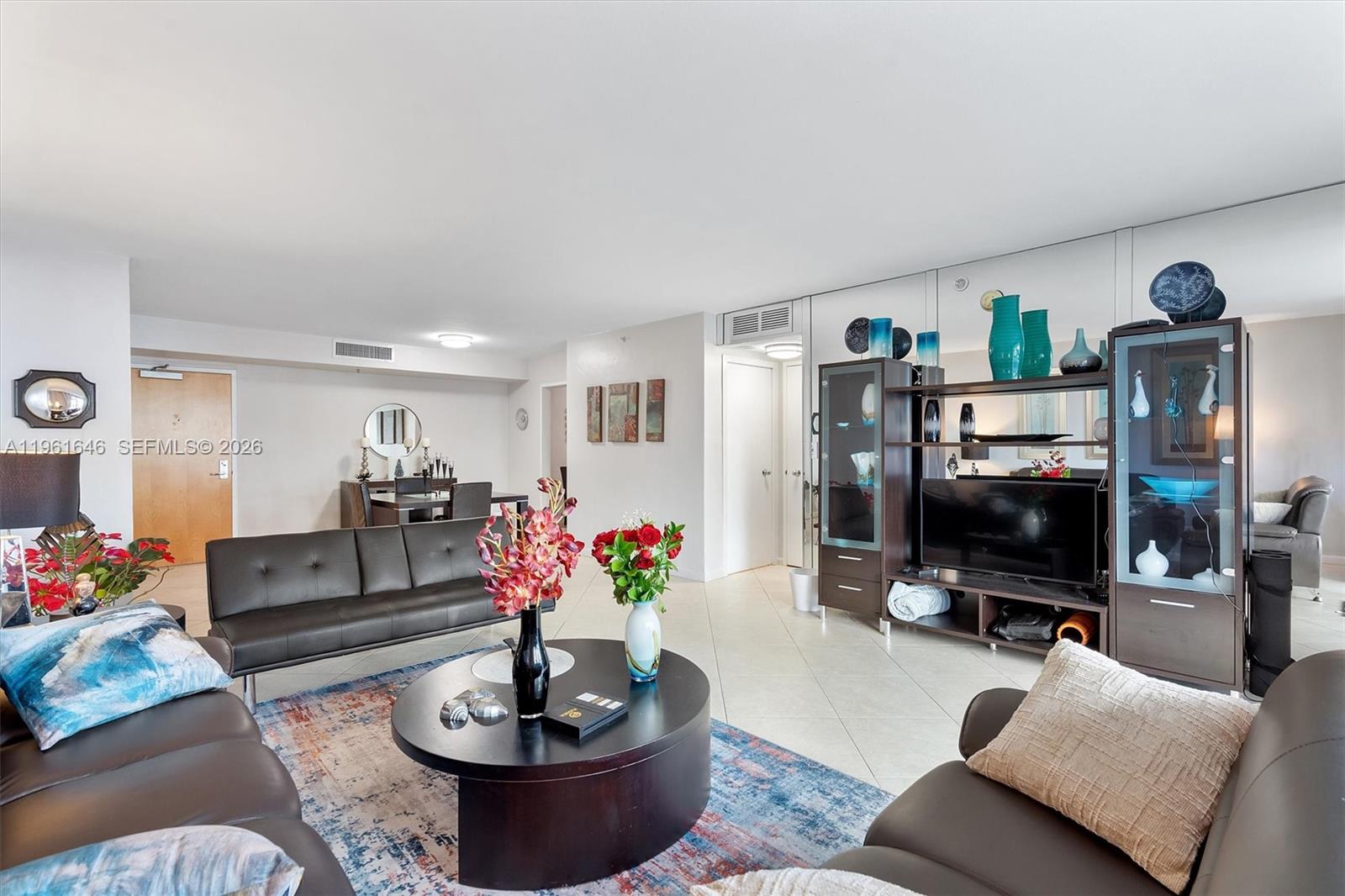 CARLISLE ON THE OCEAN CON - Residential