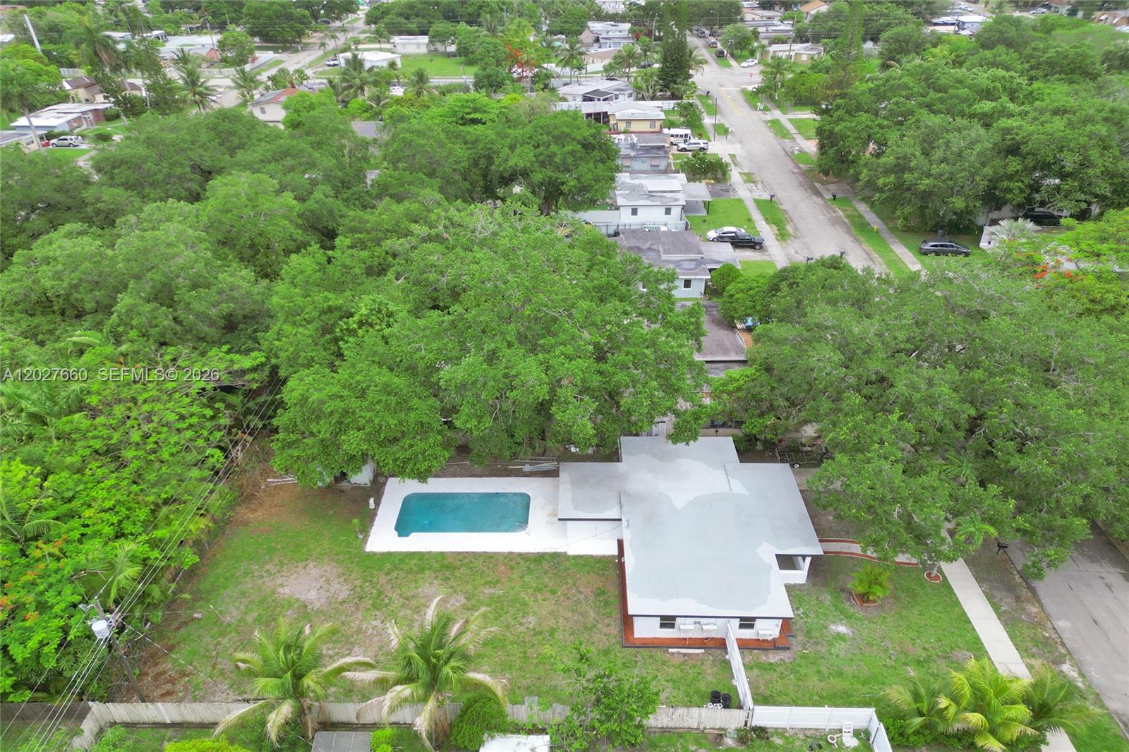 MIAMI GARDENS ESTATES SEC - Residential