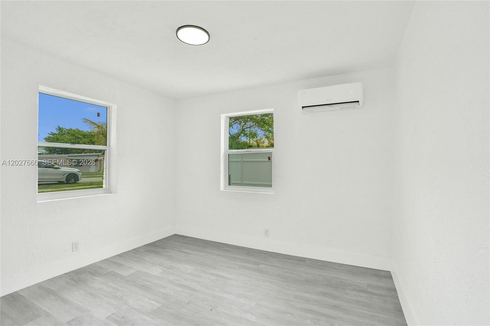 MIAMI GARDENS ESTATES SEC - Residential