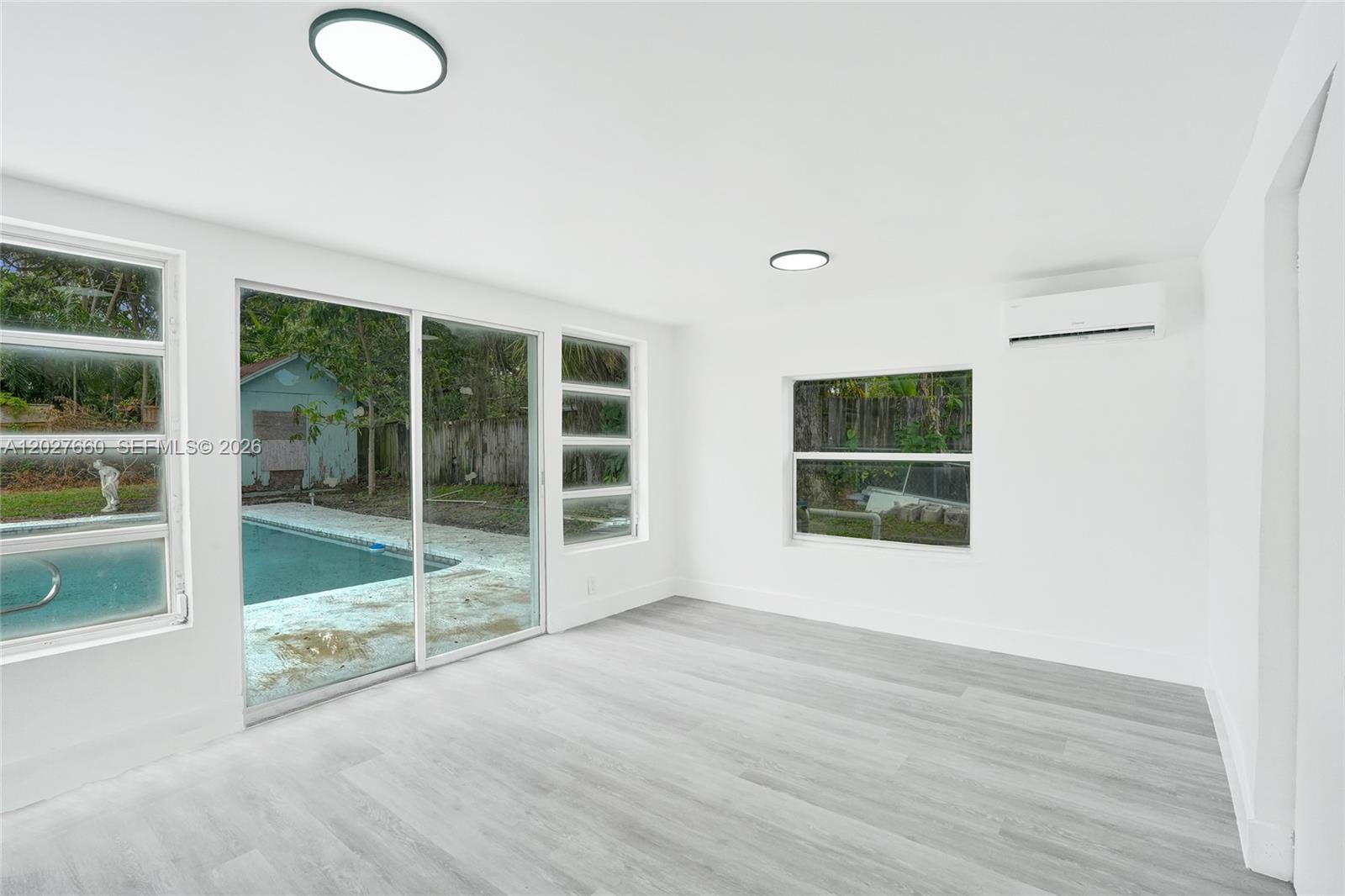 MIAMI GARDENS ESTATES SEC - Residential