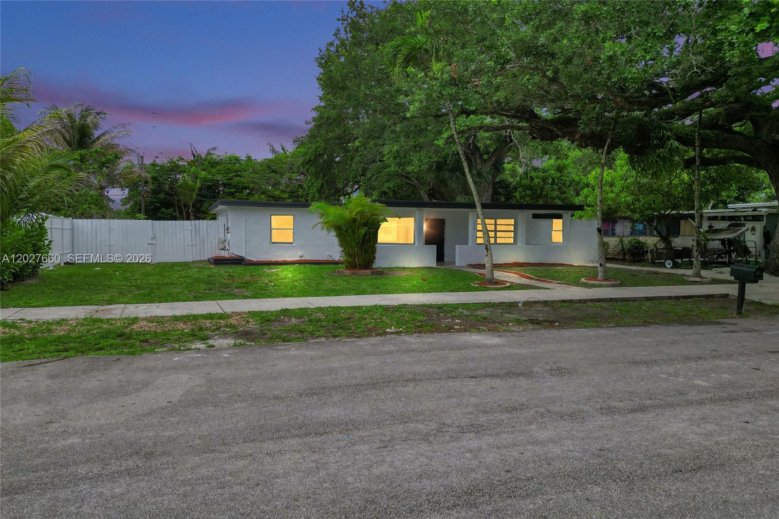 MIAMI GARDENS ESTATES SEC - Residential
