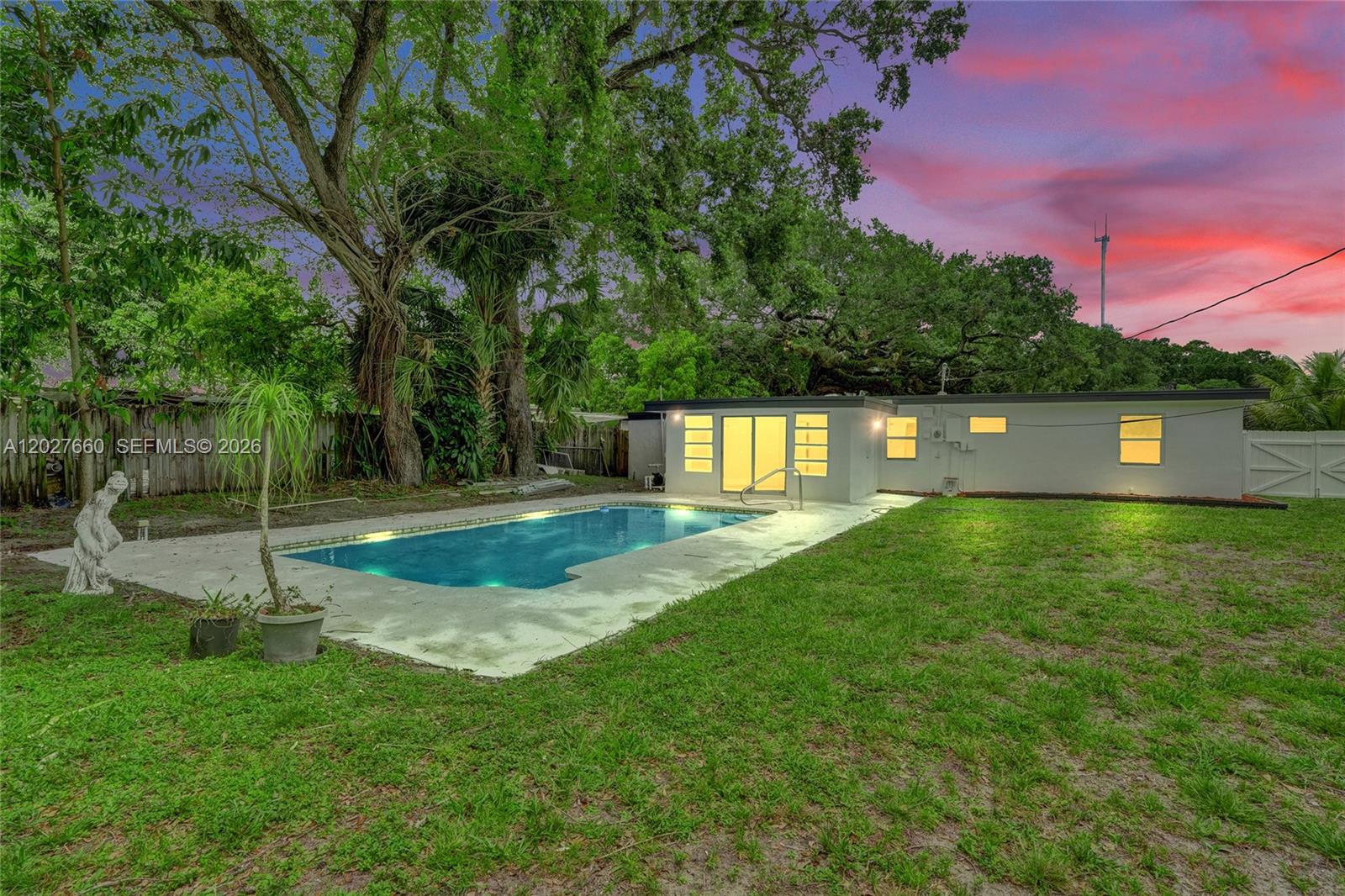 MIAMI GARDENS ESTATES SEC - Residential