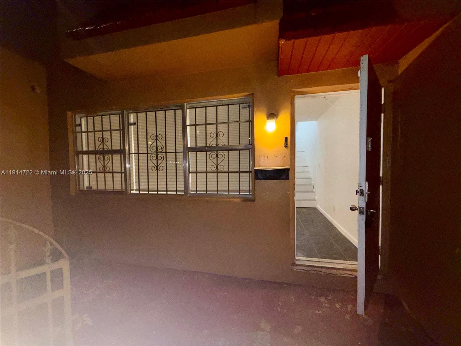 LAUDERHILL GARDENS TOWNHO - Residential Lease