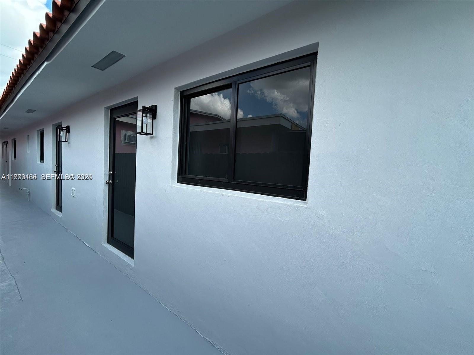 SUPERIOR PARK - Residential Lease