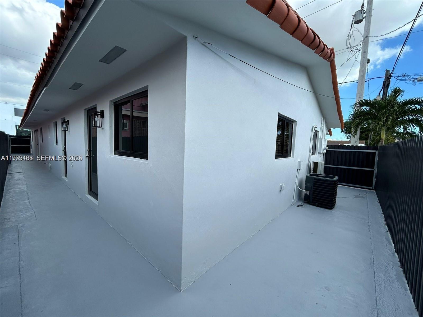 SUPERIOR PARK - Residential Lease