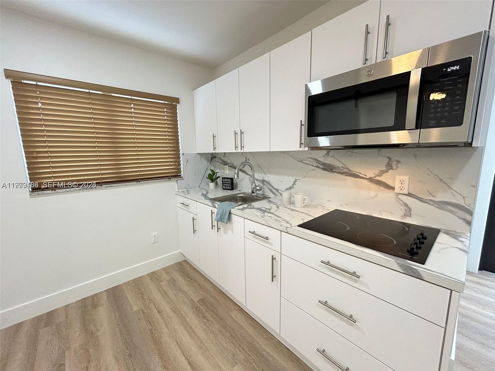 SUPERIOR PARK - Residential Lease