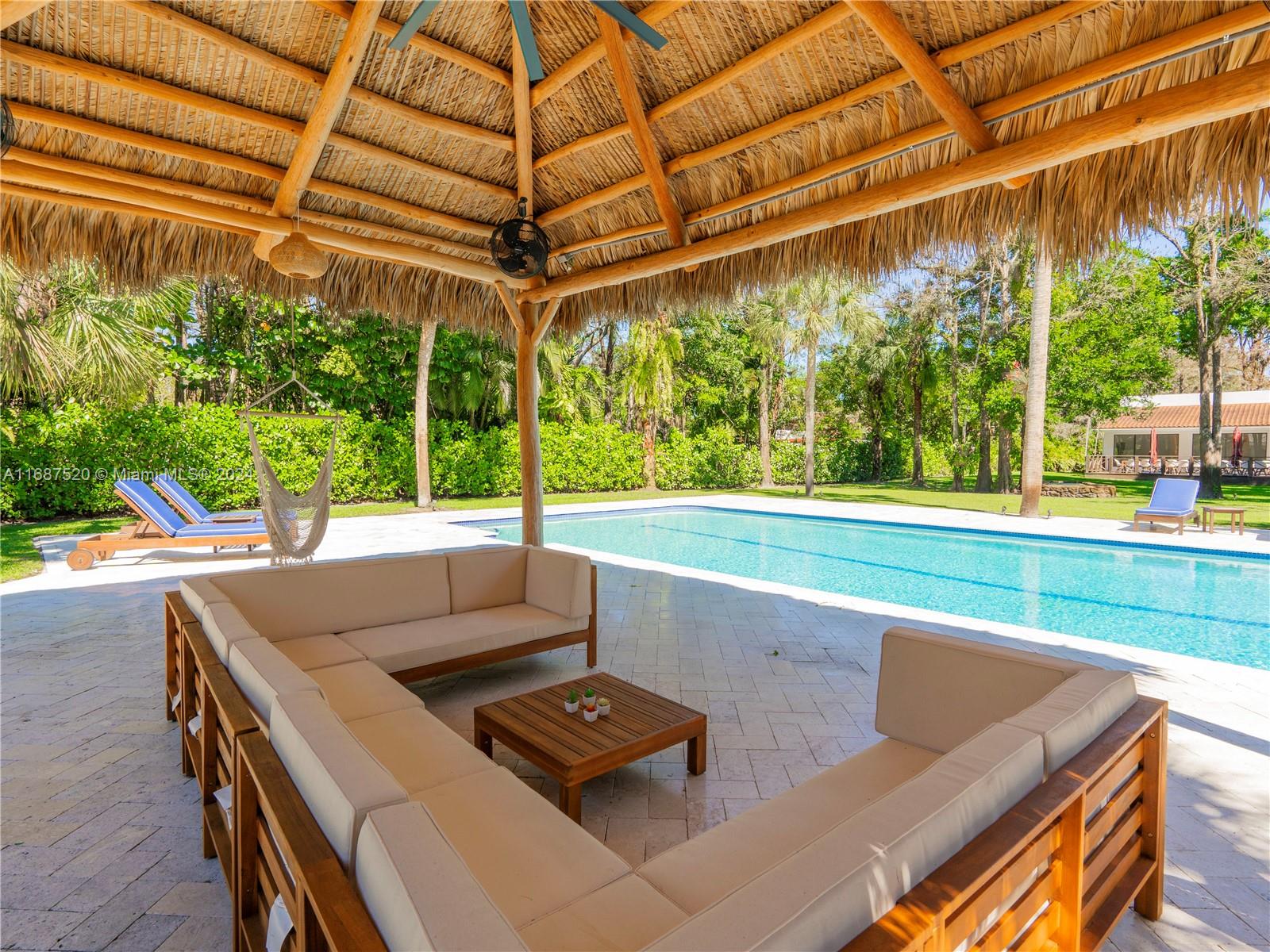 PLANTATION - Residential