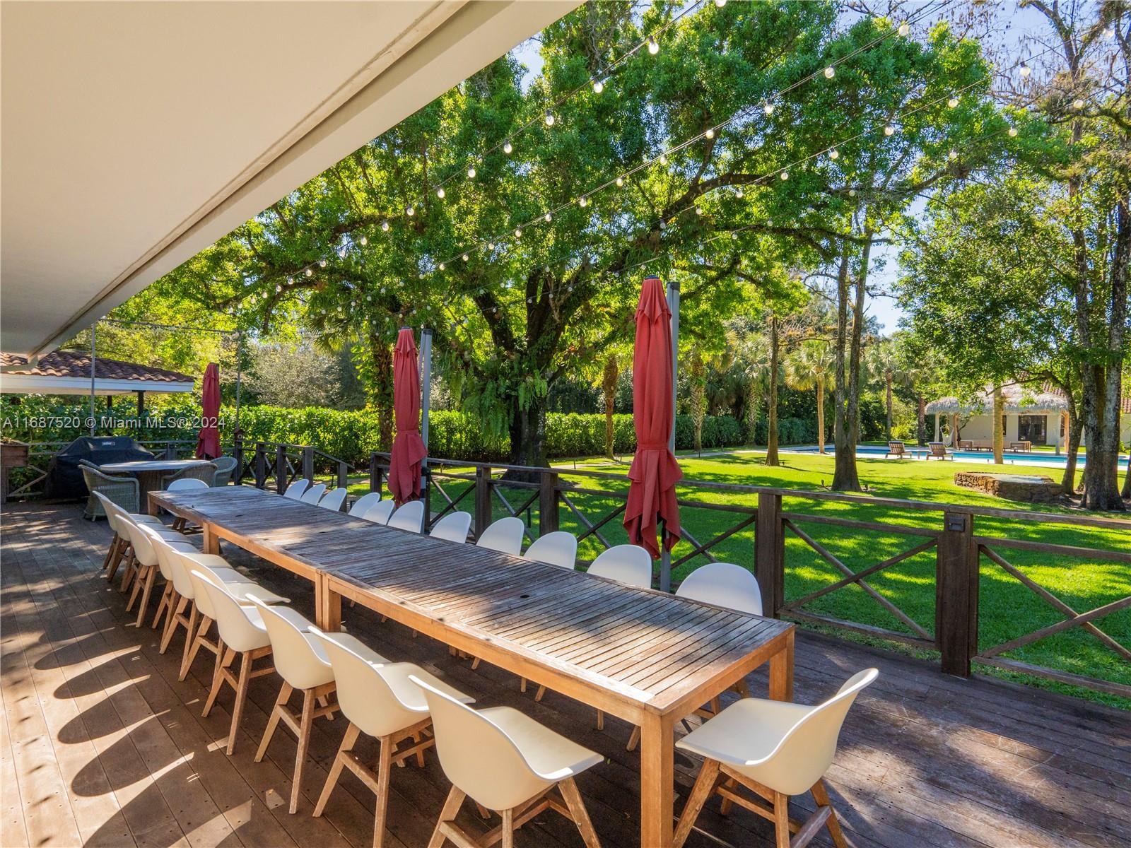 PLANTATION - Residential