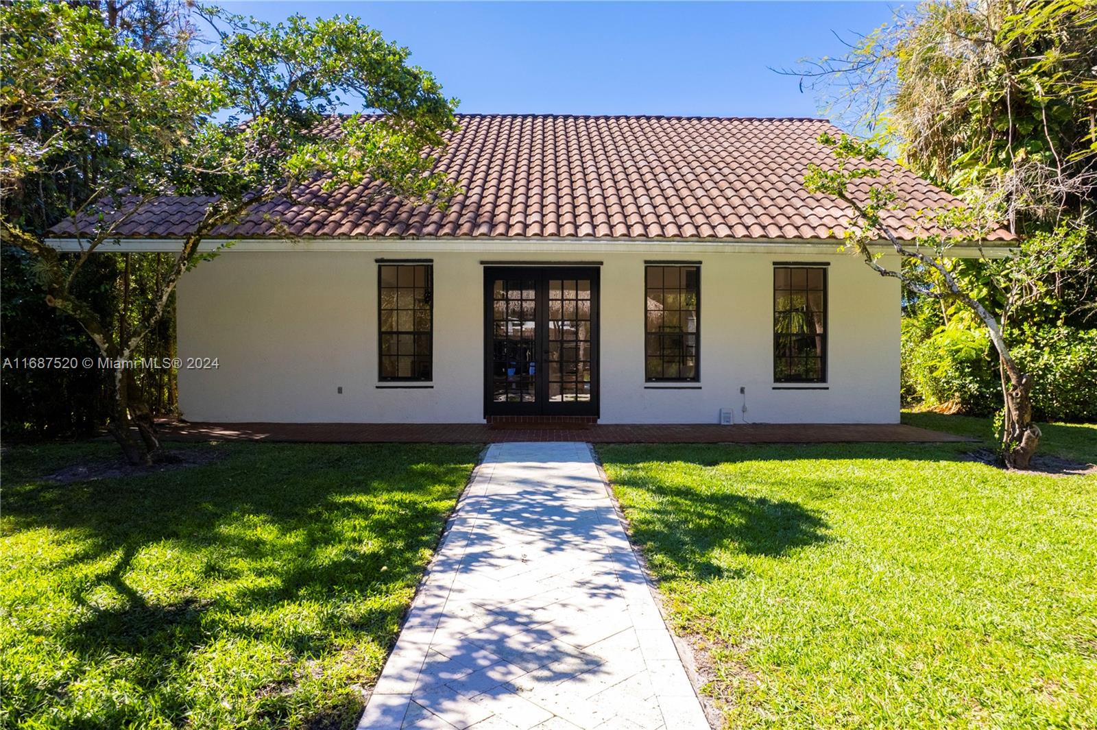 PLANTATION - Residential