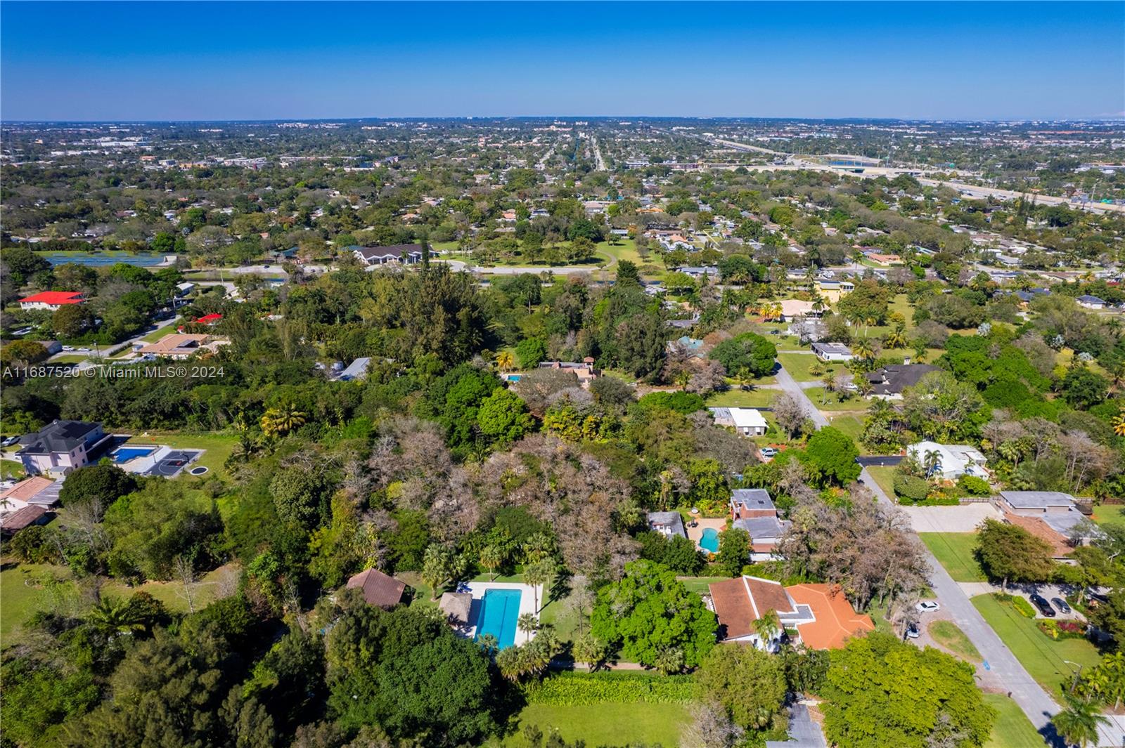 PLANTATION - Residential
