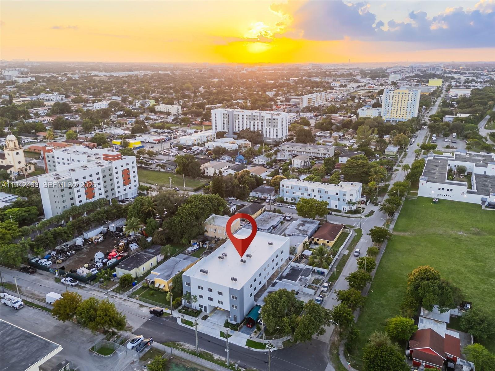 GARDEN CITY - Residential Lease