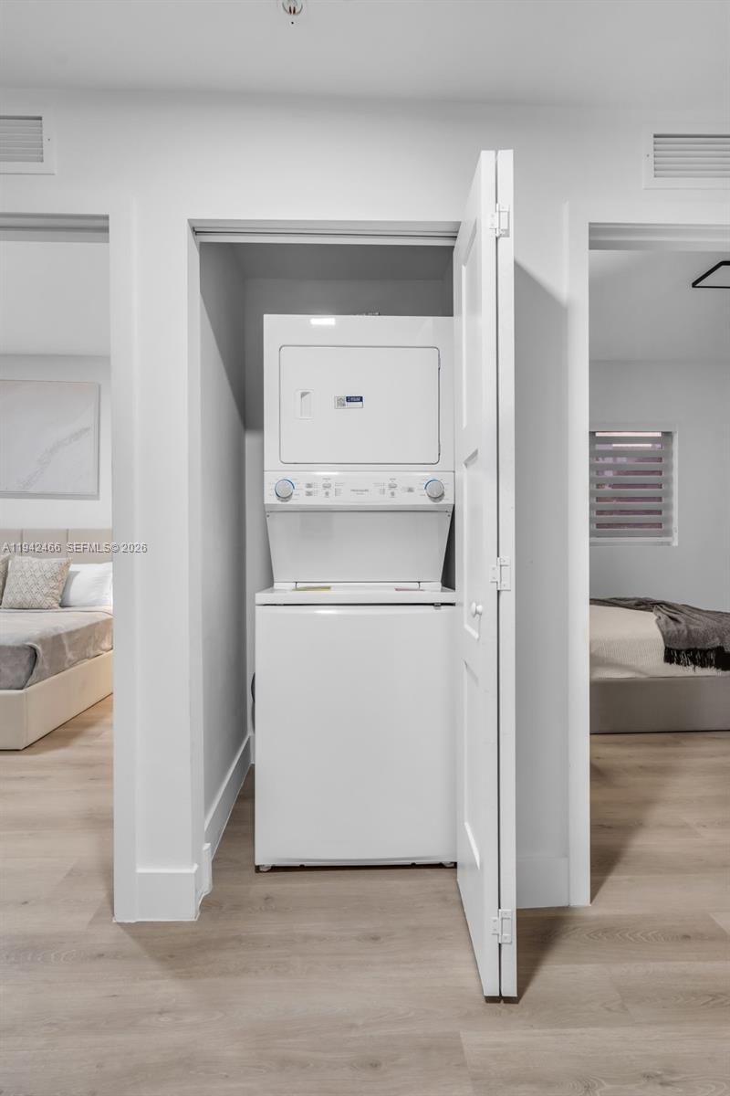 GARDEN CITY - Residential Lease