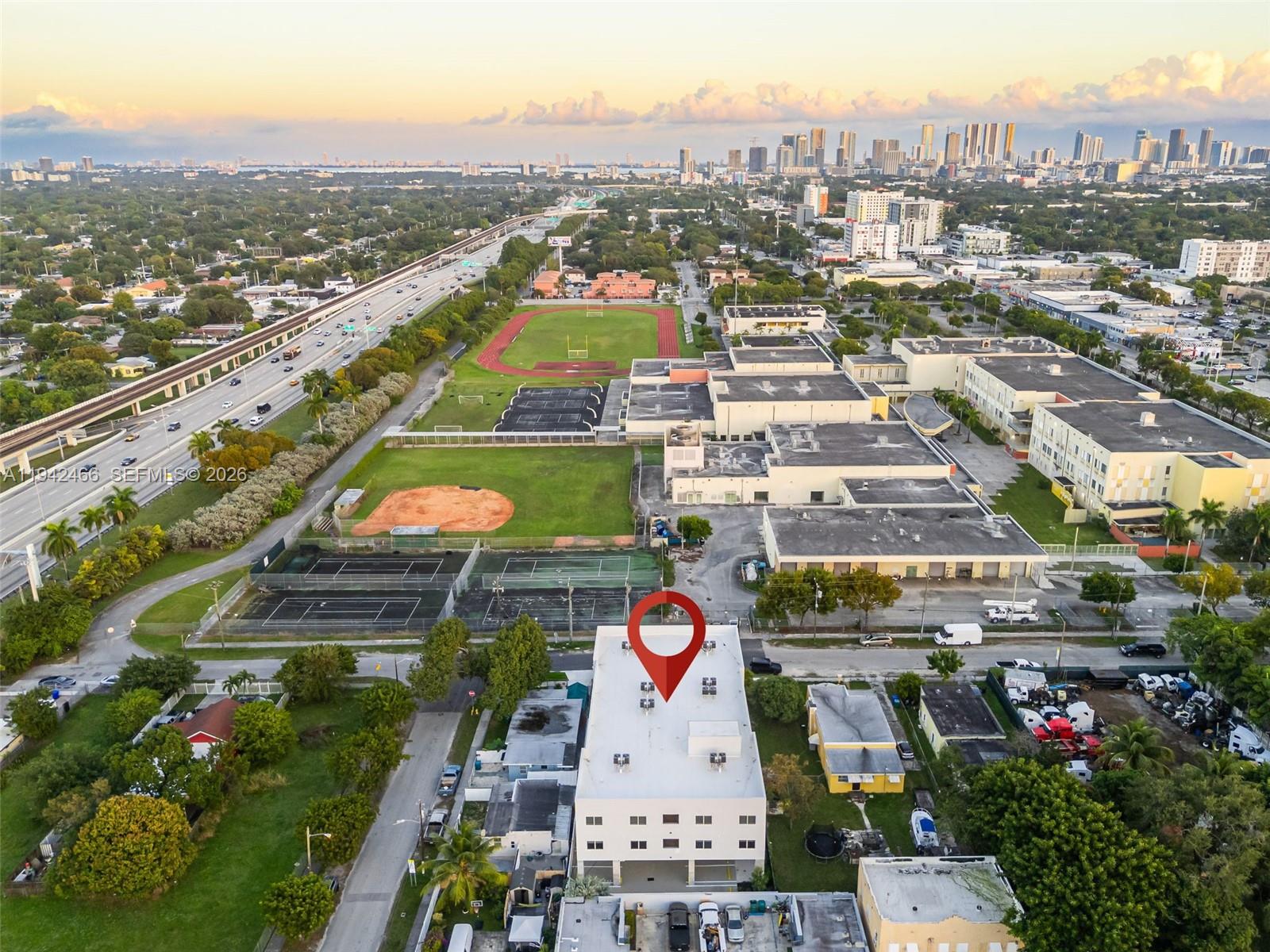 GARDEN CITY - Residential Lease