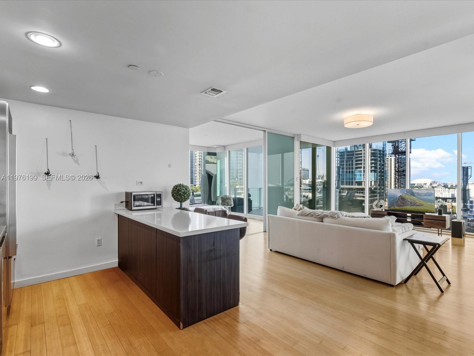 TEN MUSEUM PK RESIDENTIAL - Residential Lease