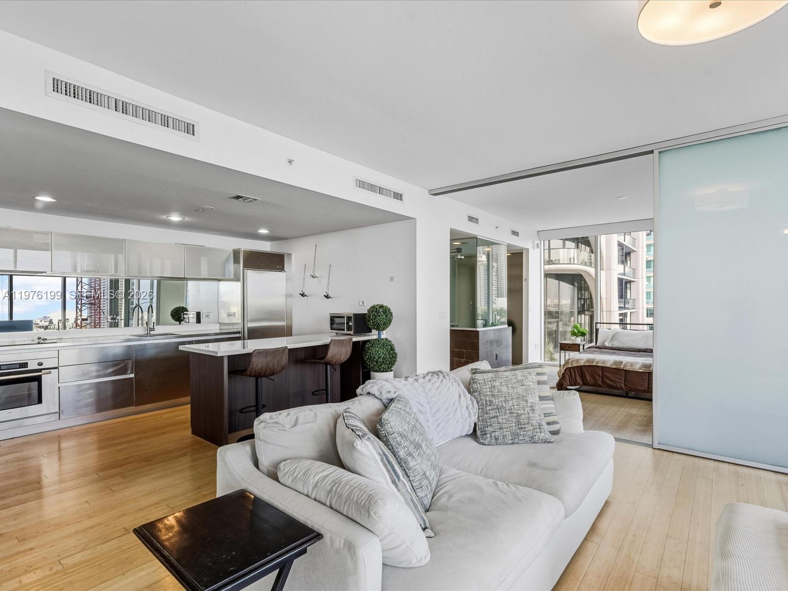 1040 Biscayne Blvd 1107