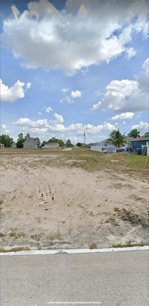 Don't miss this chance to build your dream home on this vacant lot. Nestled in a peaceful, rapidly expanding neighborhood, this property offers unparalleled convenience. Enjoy easy access to schools, shopping dining, and recreational activities. Nearby parks and waterways provide endless opportunities for outdoor adventures, while the Gulf of Mexico beckons with its boating and fishing possibilities.