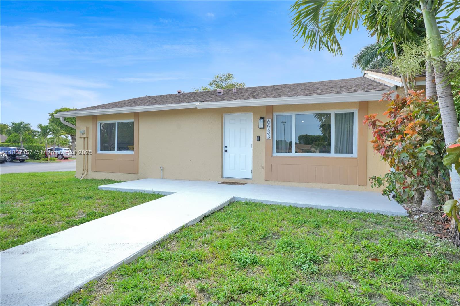 Property for Sale at 6933 Sw 152nd Ct, Miami, Broward County, Florida - Bedrooms: 2 
Bathrooms: 2  - $465,000