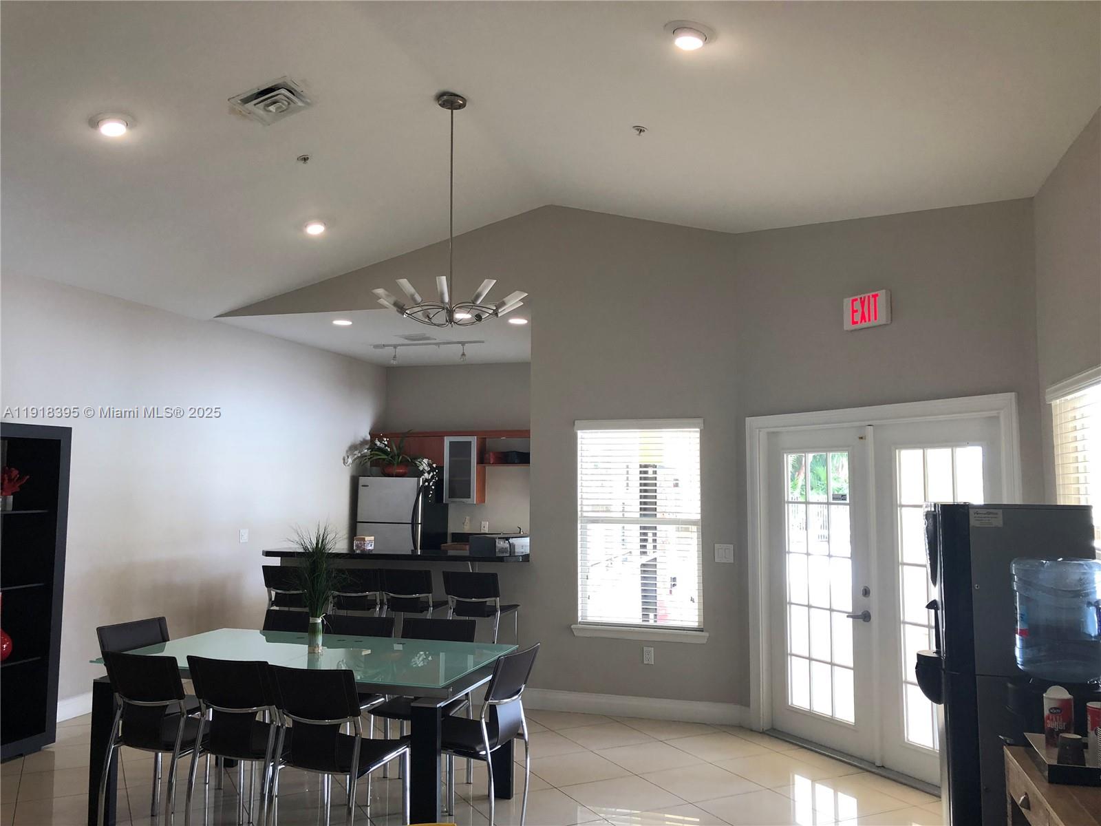 ISLES AT LAGO MAR CONDO - Residential Lease