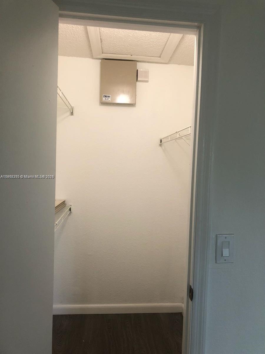 ISLES AT LAGO MAR CONDO - Residential Lease