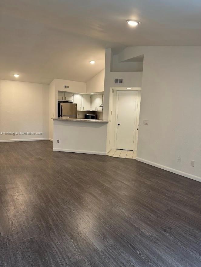 ISLES AT LAGO MAR CONDO - Residential Lease