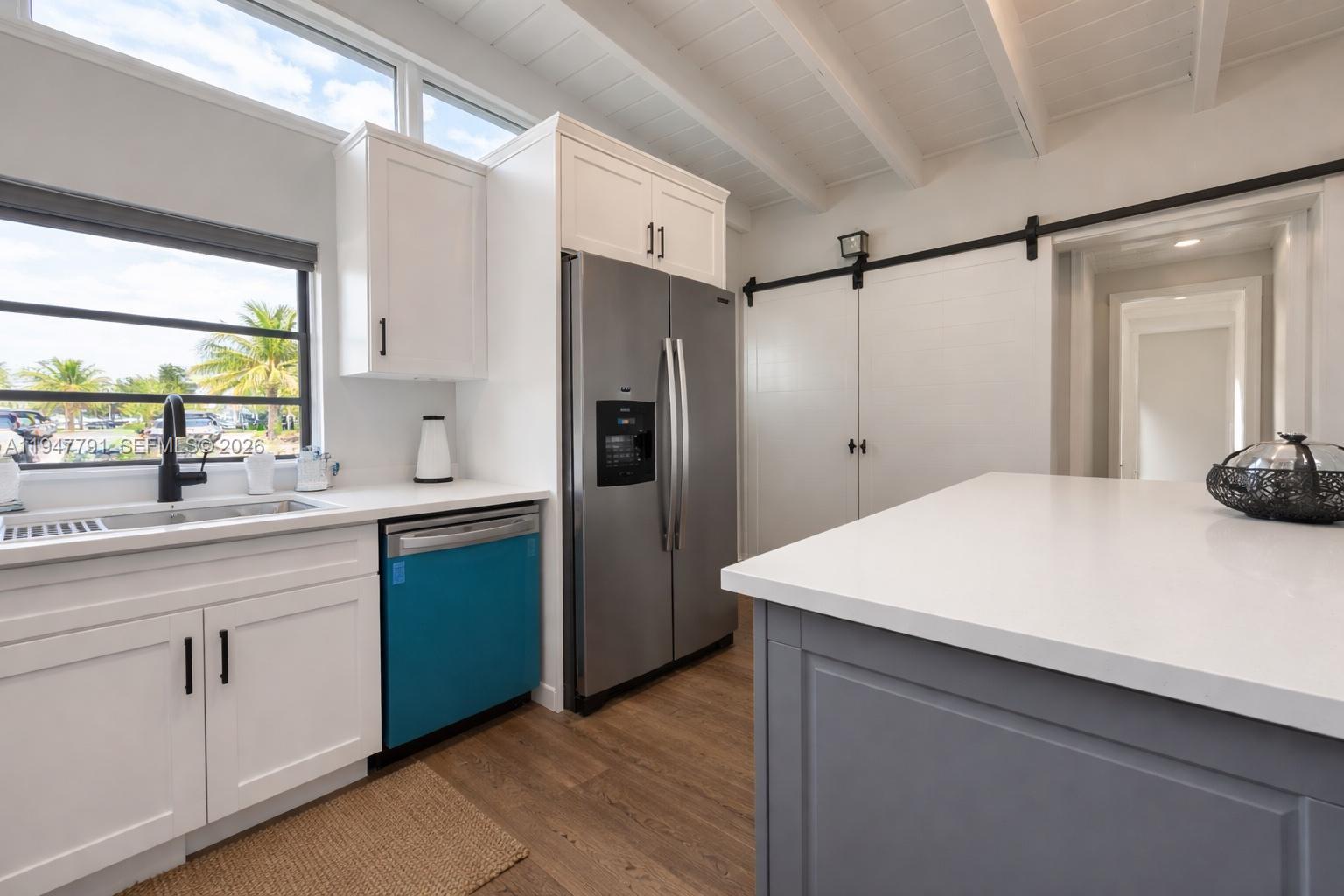 BRIAR BAY TOWNHOUSE ESTAT - Residential