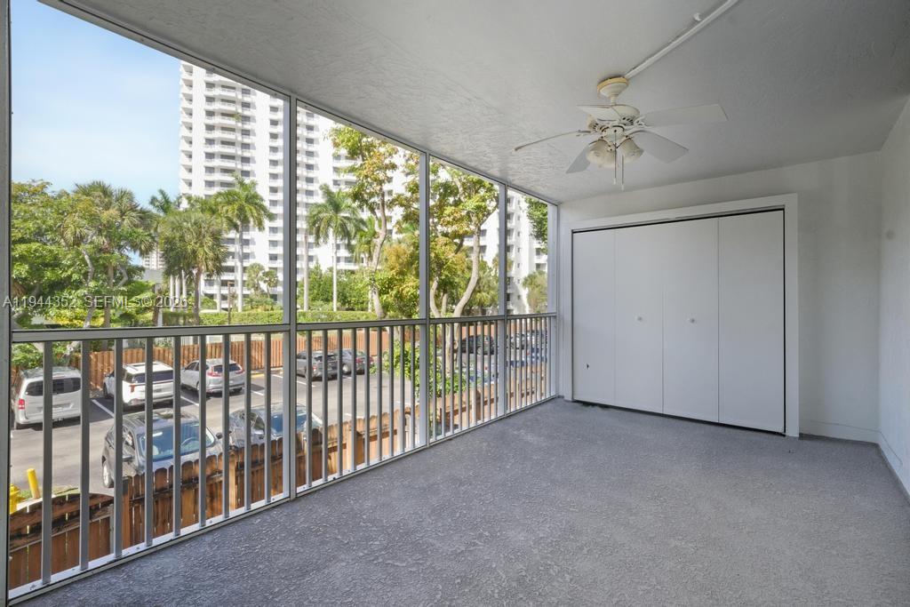 SOUTHVIEW AT AVENTURA CON - Residential