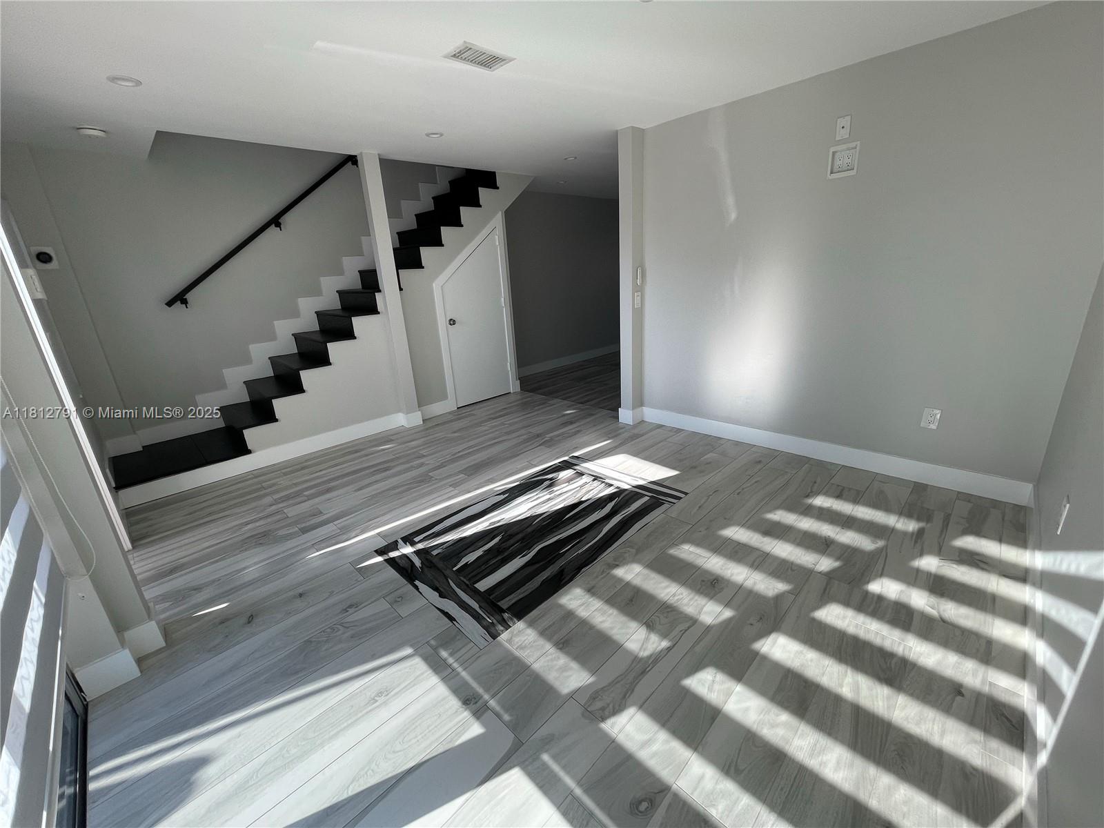 510 NW 107th Ave 7A