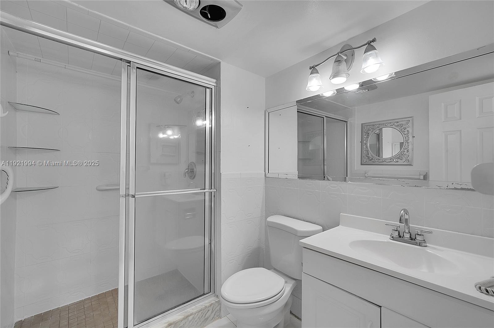 HOLLYBROOK GOLF AND - Residential