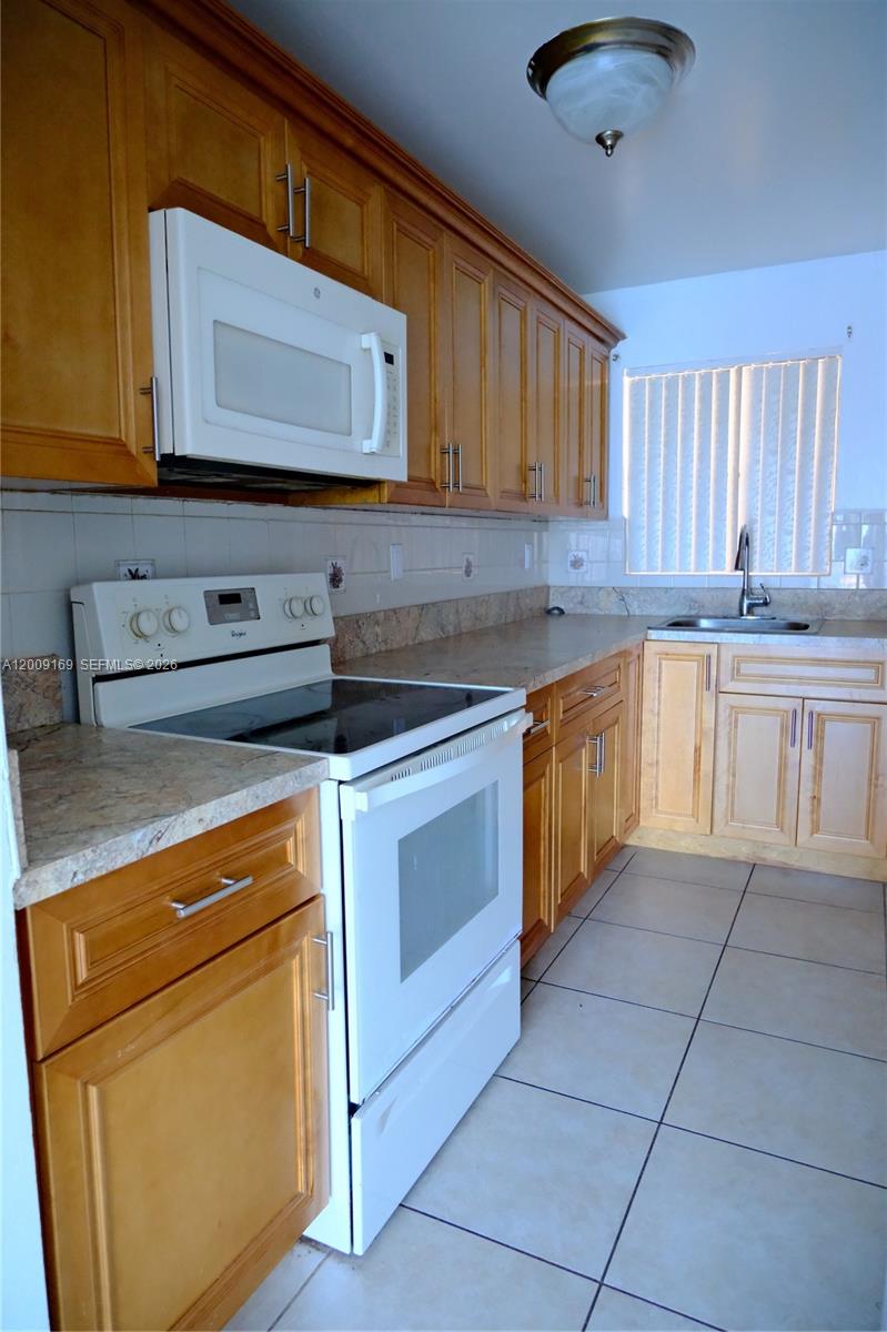 VICTORY GARDENS CONDO - Residential