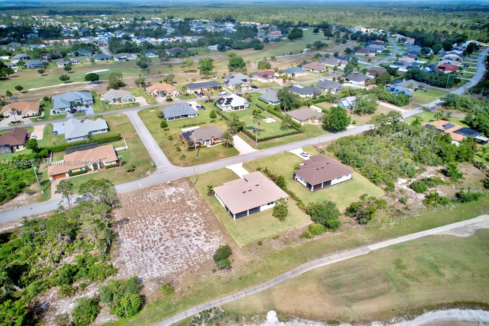 SUN N LAKES OF SEBRING.GOL - Residential