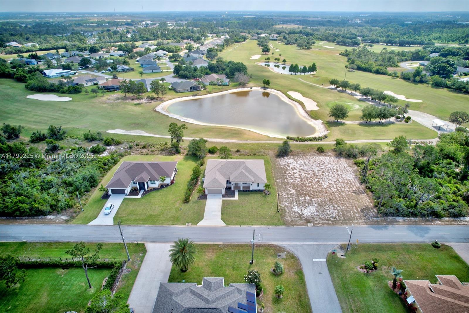 SUN N LAKES OF SEBRING.GOL - Residential