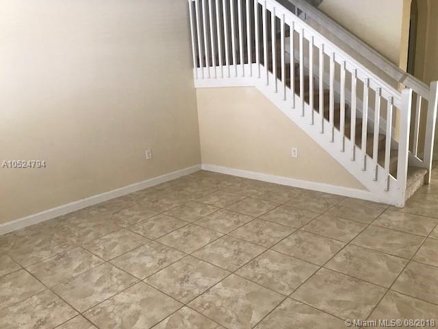 LAKES BY THE BAY EVE REPL - Residential Lease