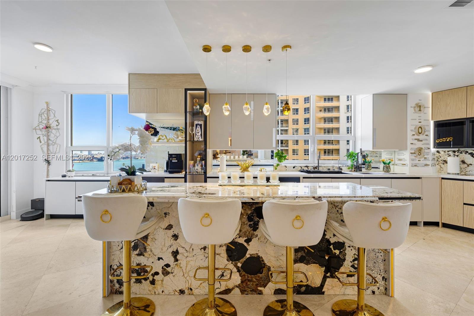 848 Brickell Key Dr 1601