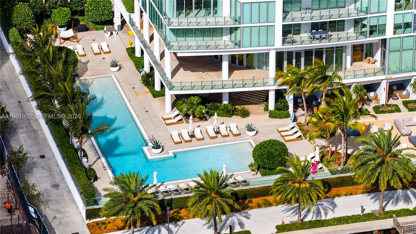 BISCAYNE BEACH CONDO - Residential