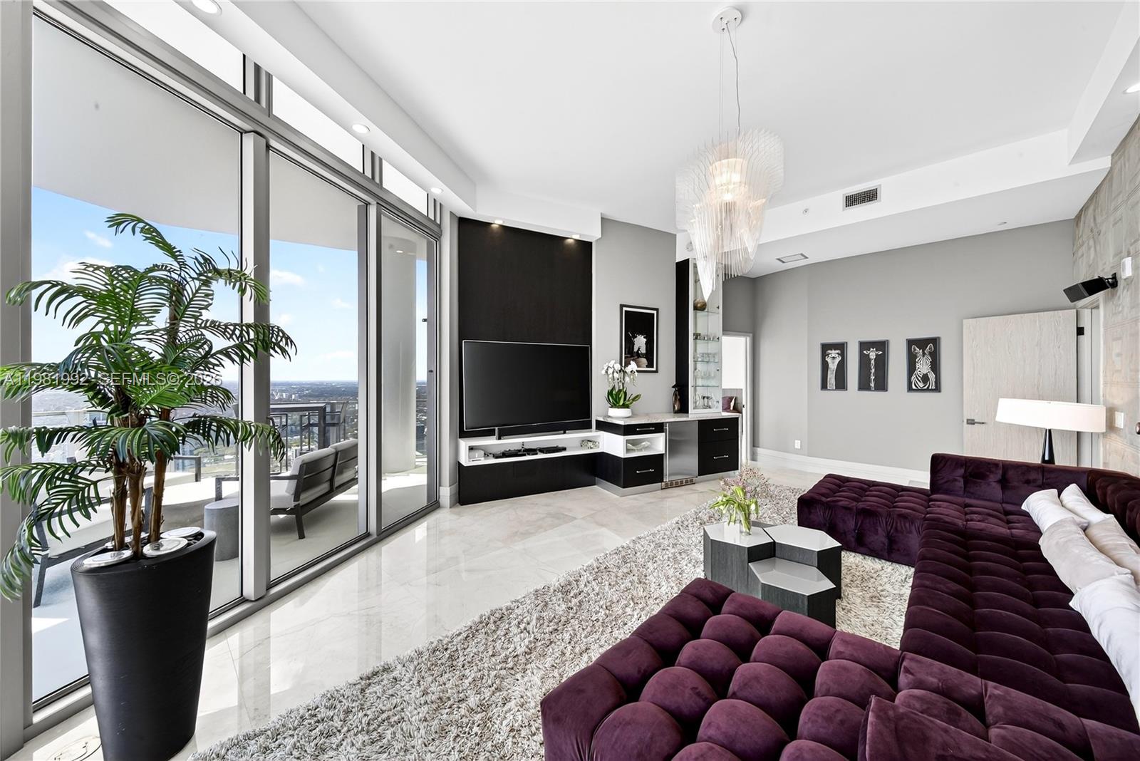 BISCAYNE BEACH CONDO - Residential
