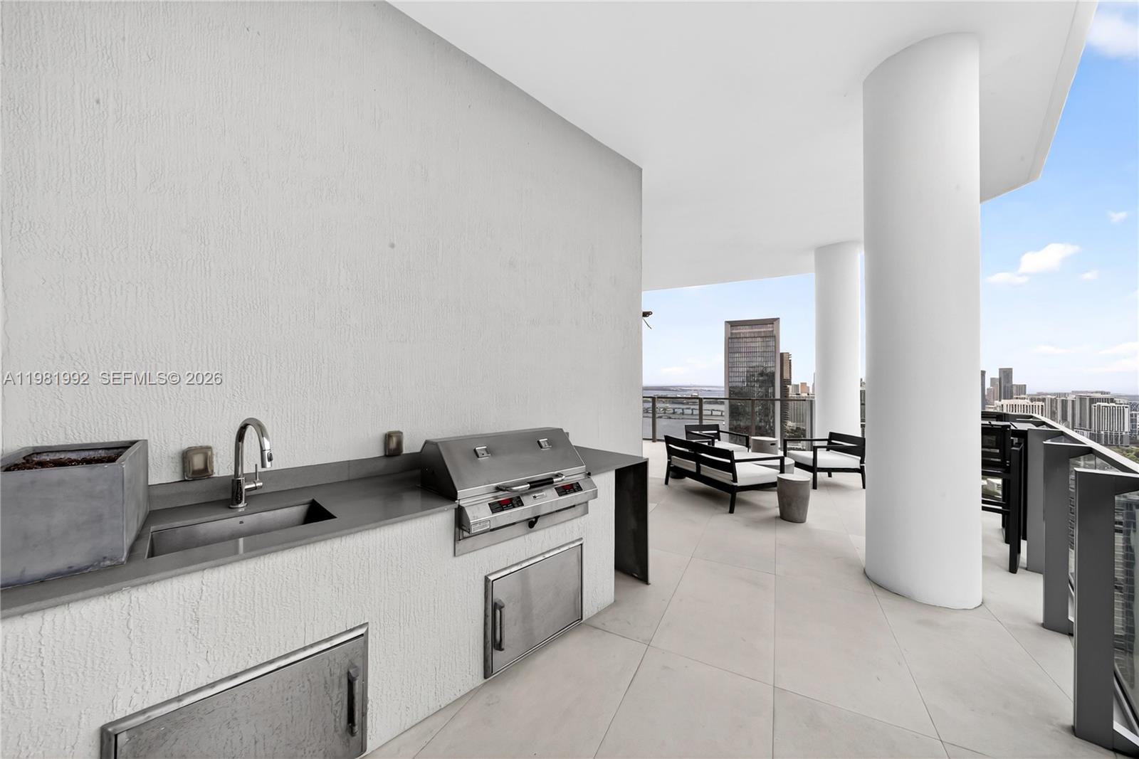 BISCAYNE BEACH CONDO - Residential
