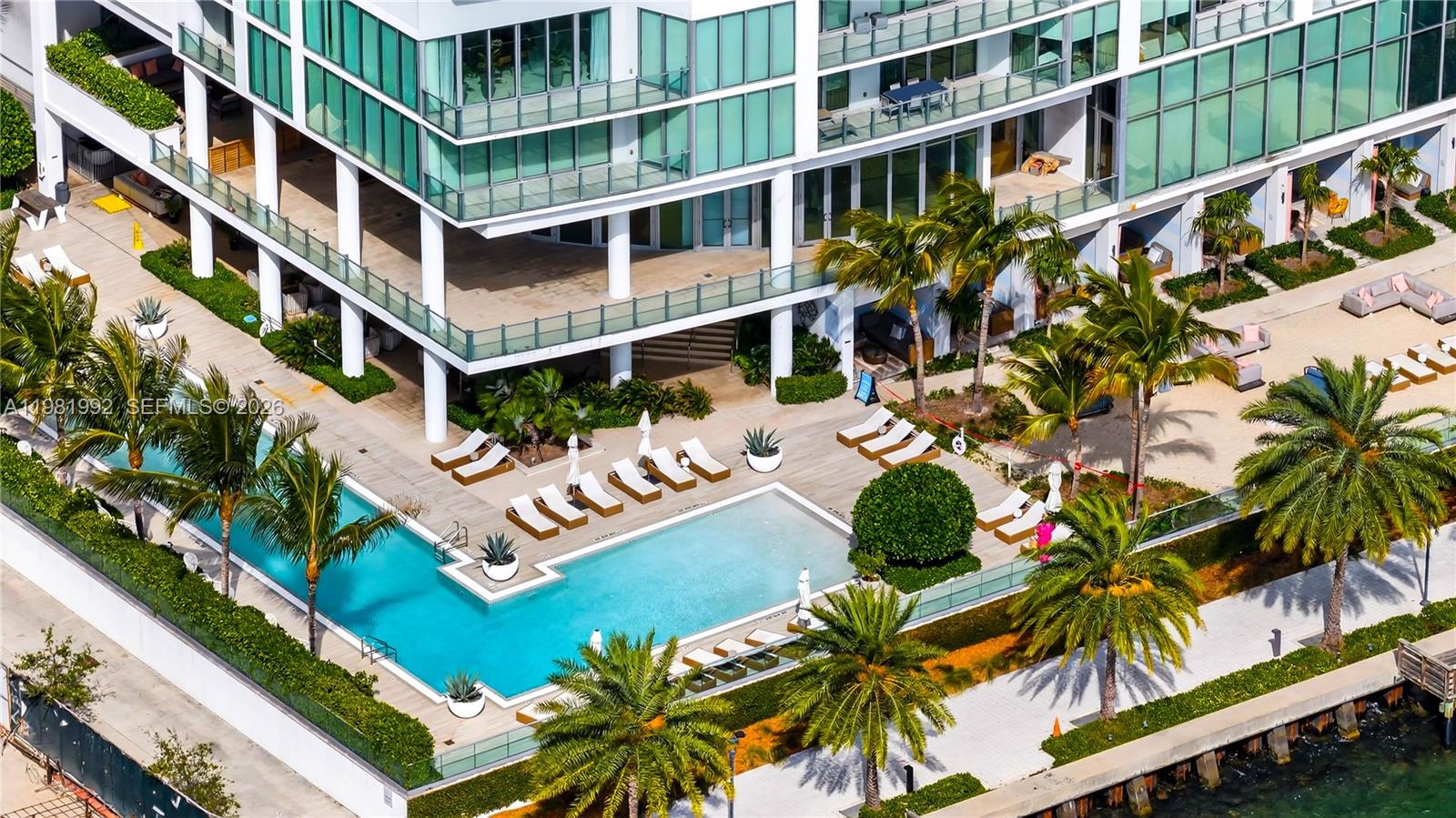 BISCAYNE BEACH CONDO - Residential