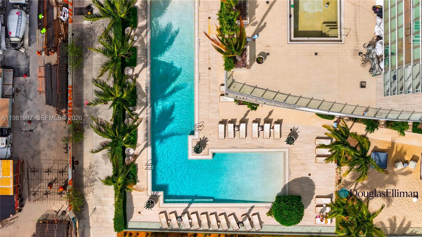 BISCAYNE BEACH CONDO - Residential