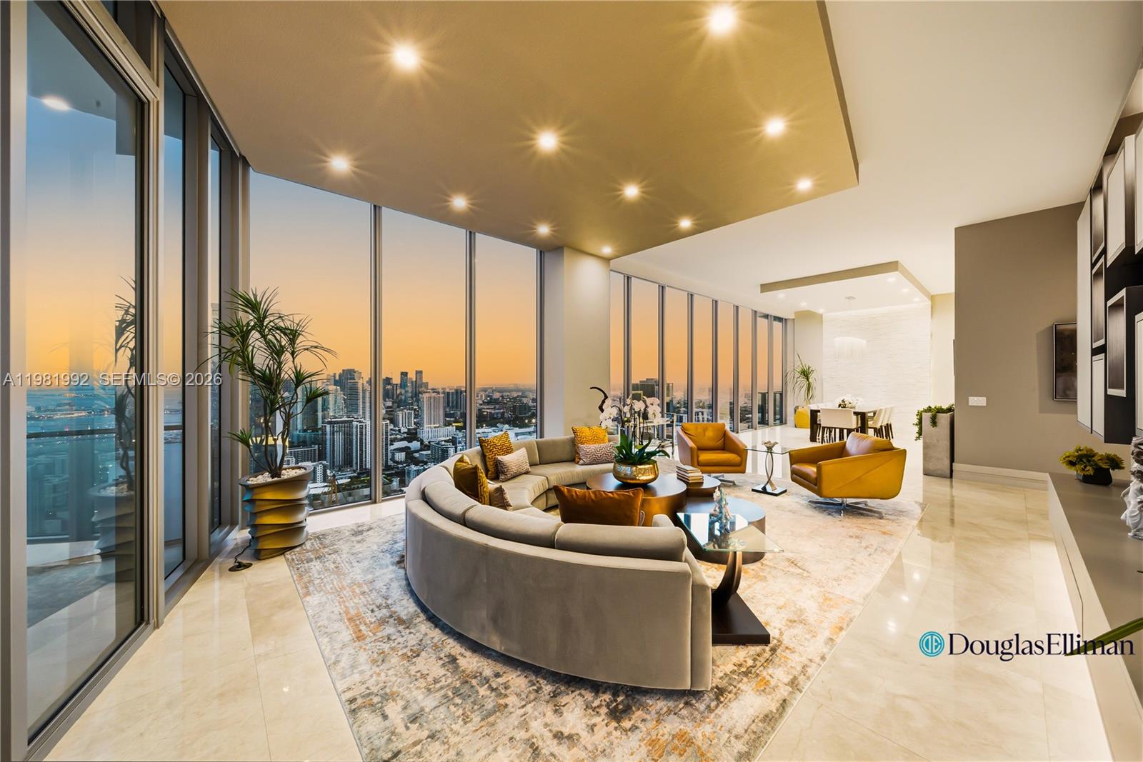 BISCAYNE BEACH CONDO - Residential