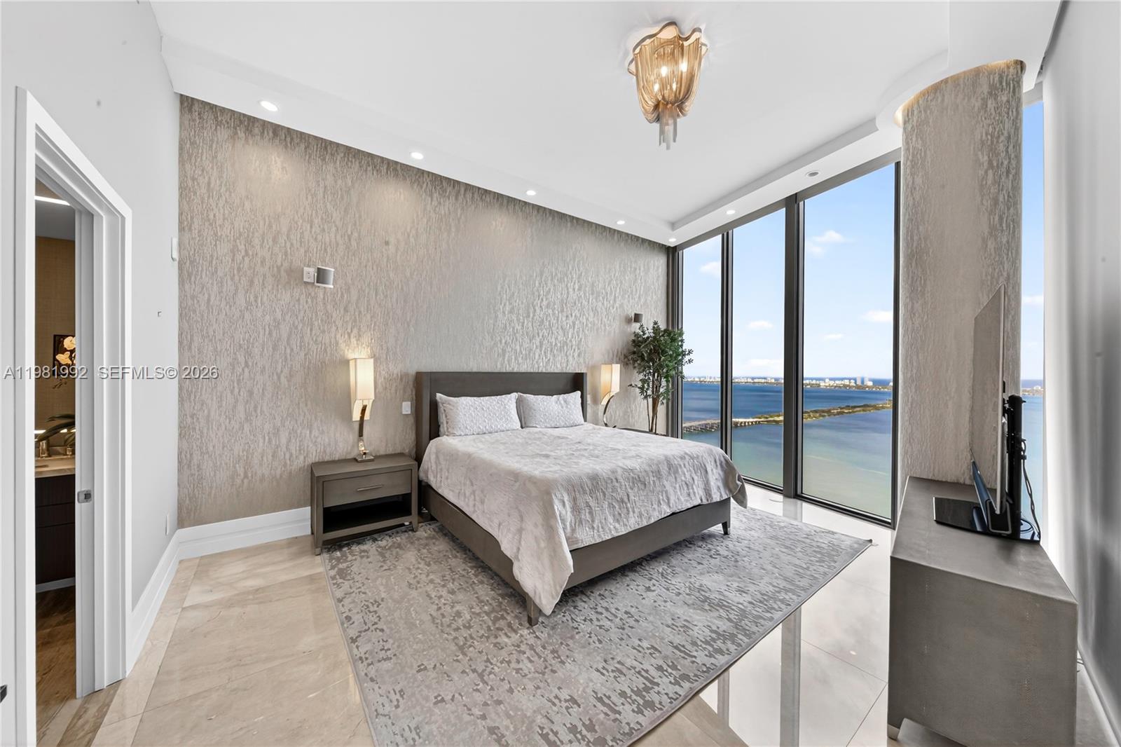 BISCAYNE BEACH CONDO - Residential