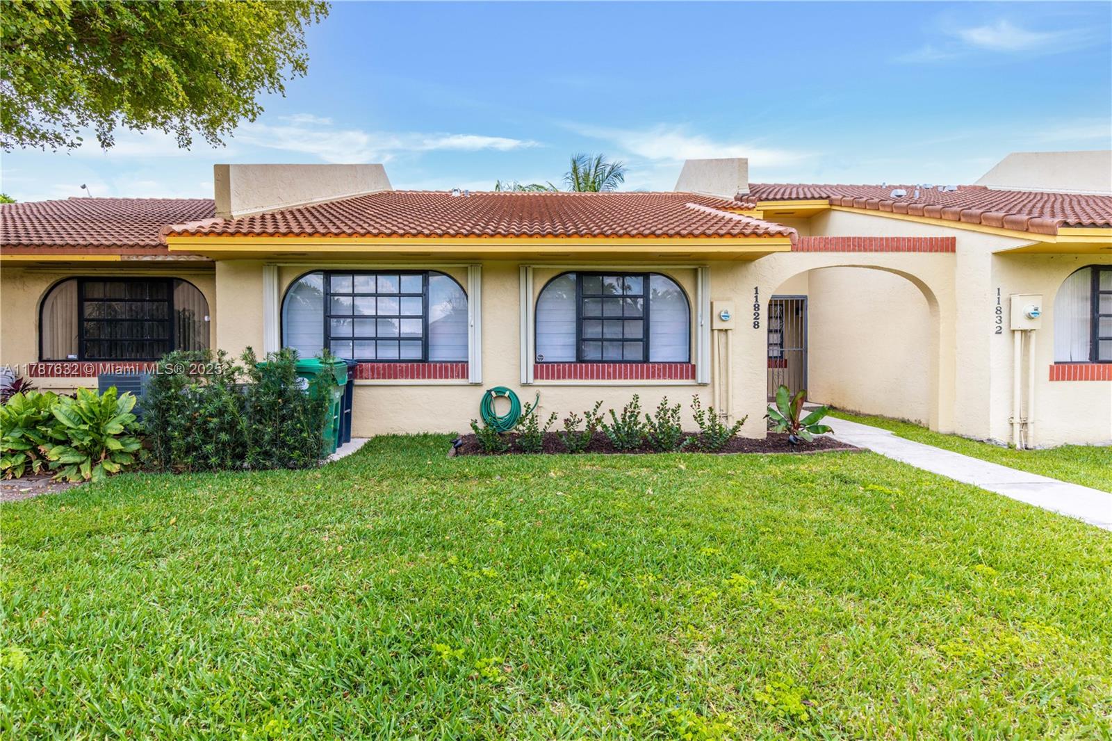Property for Sale at 11828 Sw 103rd Ln, Miami, Broward County, Florida - Bedrooms: 2 
Bathrooms: 2  - $460,000