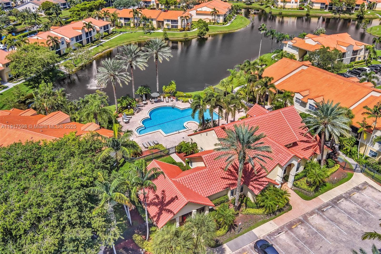 ROYAL POINCIANA CONDO - Residential Lease